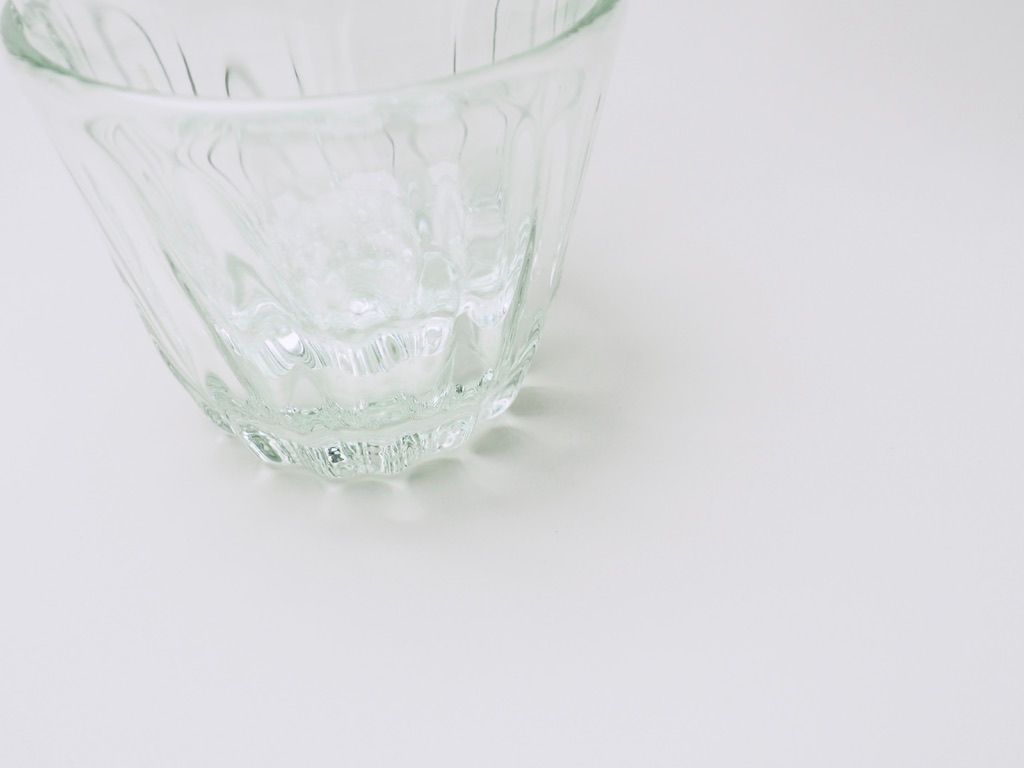 Glass bowl